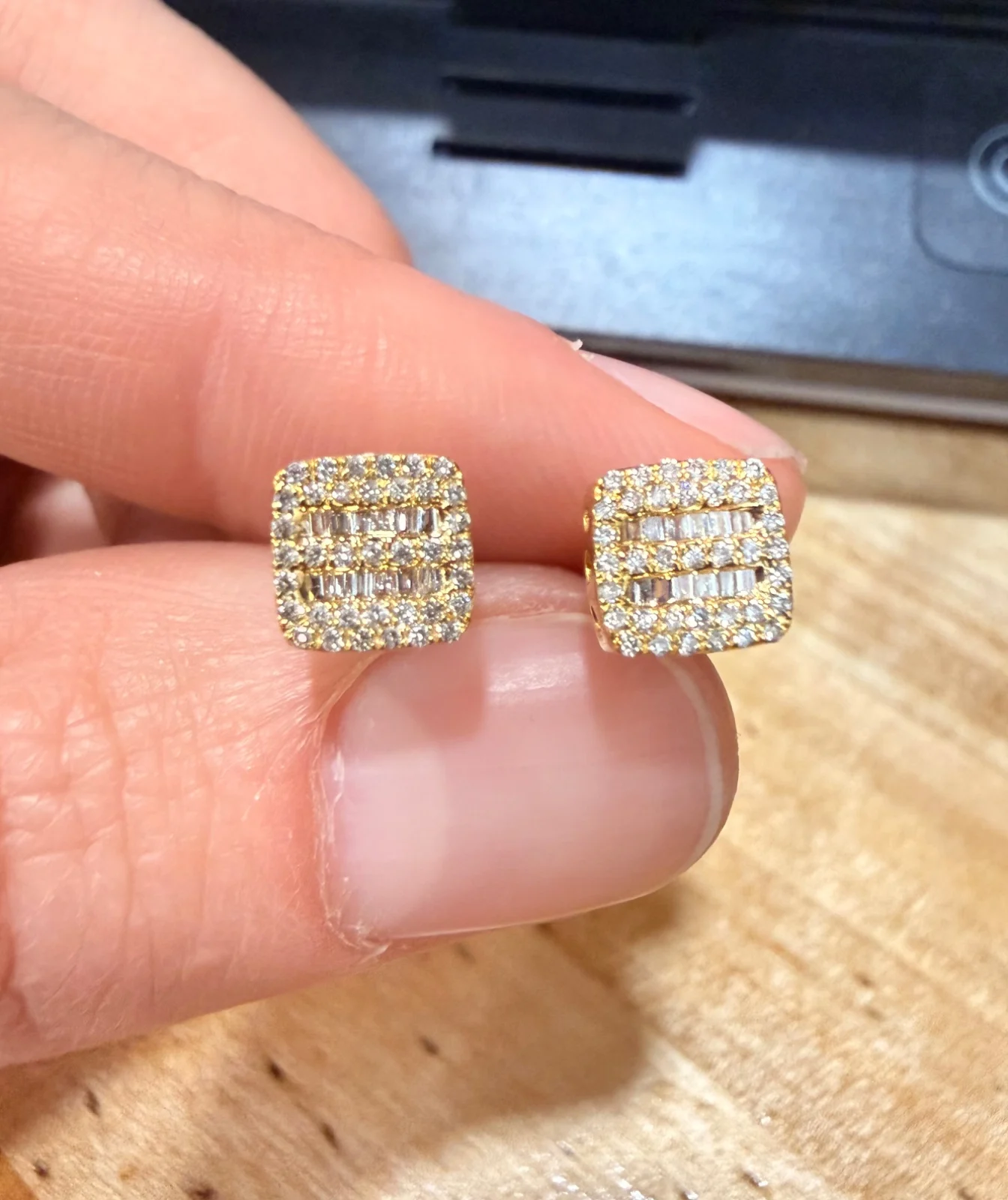 10k gold Natural Diamonds Square Baguette earrings